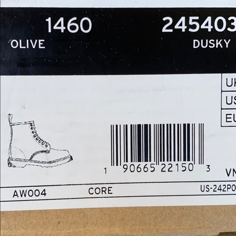 🔥 DR MARTENS 1460 DUSKY NWT - Picture 9 of 9
